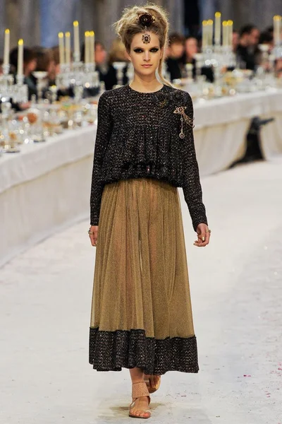 Look 56